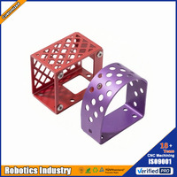 Cadre de protection creux en aluminium sur mesure pour robot, pièce de protection usinée CNC de précision pour l'automatisation industrielle