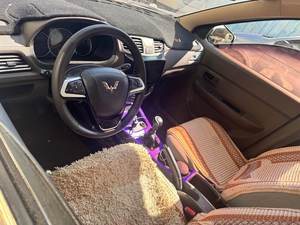 VAN Usada, Saic Wuling Hongguang S 2018, Modelo Clásico Básico, Exterior Blanco, 5-8 Asientos, 1.2L, Manual, Gasolina, <span class=keywords><strong>Segunda</strong></span> <span class=keywords><strong>Mano</strong></span> - Product Image 6