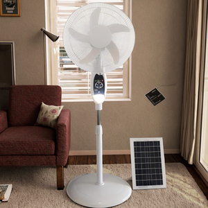 Ventilador de Niebla de Agua USB Recargable a Precio de Fábrica, Ventilador de Aire para el Hogar, Enfriamiento de Verano, Control Mecánico, Plástico, para Exteriores, Hotel - Product Image 2
