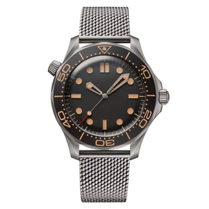 Montre mécanique sportive classique pour homme de haute qualité, bracelet en acier inoxydable, lumineuse, étanche - Product Image 1
