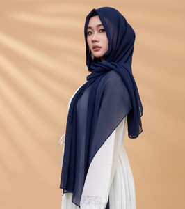 En stock, vente en gros personnalisée, hijabs malaisiens de couleur unie, jilbab, turban pour femmes, écharpe en mousseline de soie perlée, turban long à effet bulle - Product Image 5