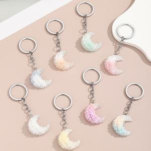 Portachiavi Luna Luminoso, Charm per Borsa con Fiore in Resina Luminosa, Anello Portachiavi con Sfumature Colorate Notte Stellata per Regalo di Natale - Product Image 1