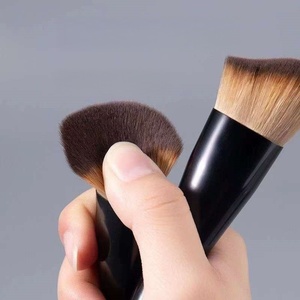 Nuevo estilo de <span class=keywords><strong>brocha</strong></span> contorneadora ondulada con bisel para sombra estéreo, de pelo sintético vegano, para cejas, delineador de ojos y base facial - Product Image 2