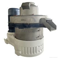 Presse à granulés de bois avec moteur et engrenage, granulés de haute qualité, production fiable, rendement élevé, utilisation facile