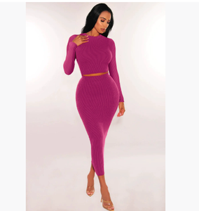 Комплект из укороченного топа с длинным рукавом и облегающей юбки с высокой талией, однотонный, в рубчик, для женщин, осенний, из двух предметов - Product Image 1