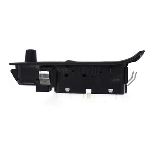 สวิตช์ควบคุมกระจกไฟฟ้าฟอร์ด รุ่น FBF7510NBB 12V สำหรับควบคุมประตูรถยนต์ - Product Image 3