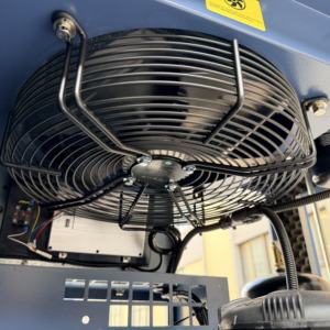 Compresor de <span class=keywords><strong>Aire</strong></span> de Tornillo Industrial Portátil, Equipo Individual, 220V, Pequeño, 7.5KW, Silencioso, para Uso en Vehículos, Venta al por Mayor, 10HP, con Secador, Tanque de Gas, CE - Product Image 5