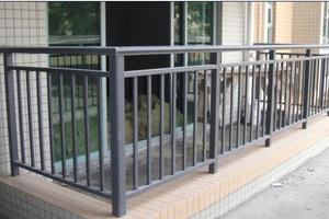 Garde-corps durable en acier inoxydable avec découpe laser décorative pour terrasses de villas - Product Image 2