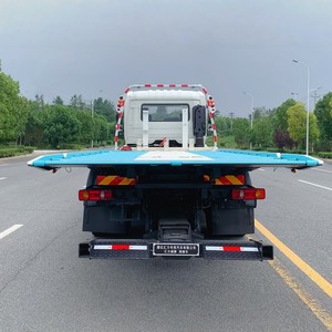 Camión Grúa de Plataforma Deslizante Dongfeng 4x2 de 8 Toneladas, Camión de Remolque de Plataforma Plana de 10 Toneladas con Cabrestante de 5 Toneladas - Product Image 5