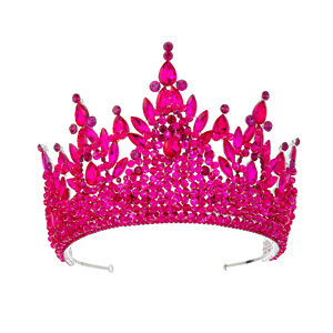 Corona Grande de Cristal Negro de 13 CM de Alto, Totalmente Negra, con Cristales Negros y Baño de Plata para Concursos de Belleza - Product Image 2