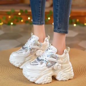 Popolare <span class=keywords><strong>scarpe</strong></span> da papà <span class=keywords><strong>con</strong></span> suola corta e spessa per donne alla moda <span class=keywords><strong>con</strong></span> paillettes Casual <span class=keywords><strong>scarpe</strong></span> <span class=keywords><strong>sportive</strong></span> da donna <span class=keywords><strong>con</strong></span> <span class=keywords><strong>tacco</strong></span> <span class=keywords><strong>alto</strong></span> - Product Image 6