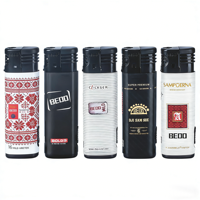 Briquet Classique avec LED, Rechargeable au Butane et Batterie au Lithium, Design Portable, Coupe-Vent, Idéal pour Cadeaux d'Affaires