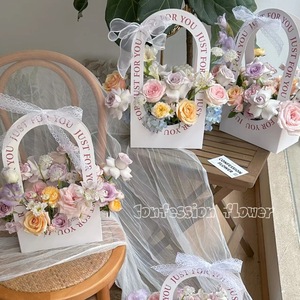 Simple Hollow-out Handheld Rectangular Floral Basket Ivory Board <strong>Paper</strong> <strong>Box</strong> Gold Foil Floral Bouquet Gift <strong>Box</strong> - Product Image 4