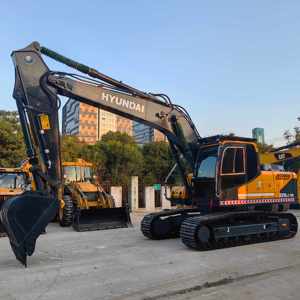 รถขุด HYUNDAI 220LC-9S สภาพดี ใช้งานได้ปกติ บำรุงรักษาอย่างดี ราคาแข่งขัน ประสิทธิภาพการทำงานสูง ใช้งานราบรื่น - Product Image 4