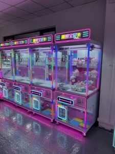 Máquina de grúa de garras operada con monedas, máquina expendedora de juguetes, máquina de regalos sorpresa de muñecas, juego de <span class=keywords><strong>arcade</strong></span> para niños, para juego interior - Product Image 4