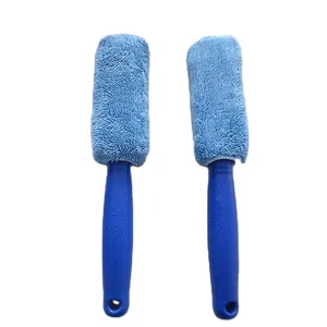 Car Cleaning Soft Bristle Car Wash Brush With Long HandleCar Wash Brush