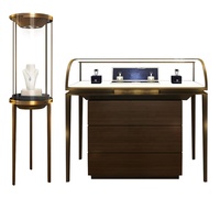 Meubles de magasin de bijoux de luxe, vitrine en verre verrouillable sur mesure, présentoir LED écologique pour accessoires, aménagement de boutique