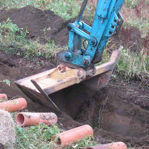 Attacco per escavatore benna trapezoidale pulizia drenaggio benna di scavo stretta scavatrice benne per fossati tipo V in vendita - Product Image 3