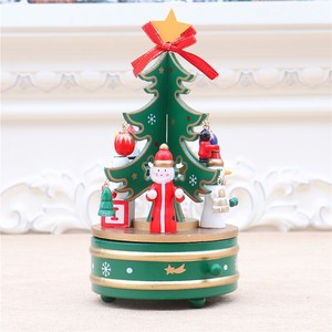 Decoraciones navideñas Caja musical giratoria de madera de alta gama para decoración del árbol de Navidad - Product Image 2