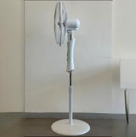 Ventilateur sur pied solaire rechargeable AC/DC Pine 16 pouces, 5 pales, moteur sans balais, 9 vitesses, lumière LED nocturne, portable, extérieur/intérieur, maison