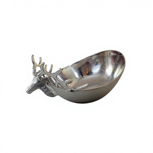 Bol décoratif en métal pour fruits, noix et bonbons, design cerf argenté, décoration de Noël, vaisselle, bols de service pour la maison - Product Image 1