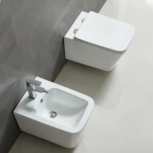 Avrupa İtalya yeni tasarım sıhhi tesisat duvara monte çerçevesiz tuvalet gömme seramik banyo WC duvara monte tuvalet