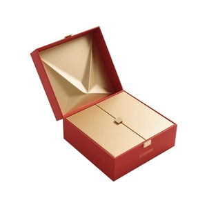 Caja de Regalo Magnética de Lujo con Doble Puerta para Té y Suplementos - Product Image 1