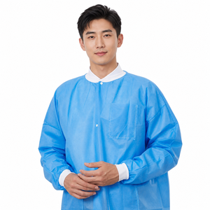 Blouses médicales jetables durables en SMS 45 g/m² pour adultes, longueur hanches, avec poches et poignets tricotés, stérilisées EOS - Product Image 5