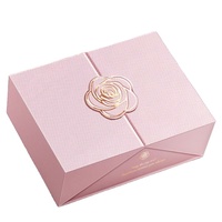 Boîte cadeau romantique en papier doublée d'éponge avec logo en relief rose personnalisé, avec nœud en ruban, pour cosmétiques et cadeaux d'anniversaire