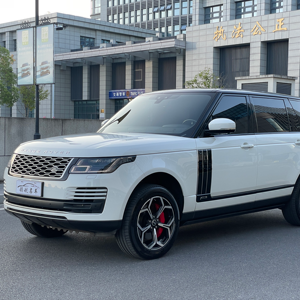 Le <span class=keywords><strong>Land</strong></span> <span class=keywords><strong>Rover</strong></span> <span class=keywords><strong>Range</strong></span> <span class=keywords><strong>Rover</strong></span> 2018 S V6 Vogue Legacy Extended Edition 3.0 - Product Image 1