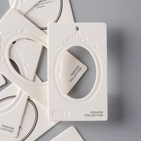 Papier sérigraphié écologique personnalisé directement de l'usine pour étiquettes de vêtements découpées à l'emporte-pièce – Conçu par des designers professionnels pour l'habillement