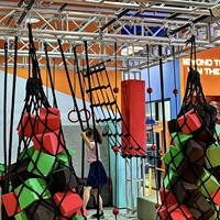 Filet de grimpée suspendu en mousse pour parcours d'obstacles Ninja Warrior, filet cargo pour aire de jeux intérieure, pour enfants, parc d'attractions