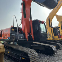 Excavadora de cadenas HITACHI ZX240H de 5.5 toneladas, usada, con cucharón de 0.18m y 28.2kW, para proyectos de carga en grandes obras de construcción y regulación fluvial.