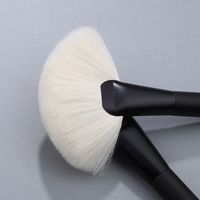 Ensemble de pinceaux de maquillage vegan de qualité supérieure, 18 pièces, noir mat, portable, fabrication en gros