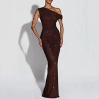 Robe de soirée sexy en cachemire plissée, asymétrique à une épaule, à sequins, longueur thé, coupe ajustée, col licou