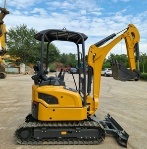 Nouvelle Mini-Excavatrice Compacte Puissante de 1,8 Tonne XE17U à Prix d'Usine, Moteur et Boîte de Vitesses Haute Efficacité pour l'Agriculture Urbaine - Product Image 4
