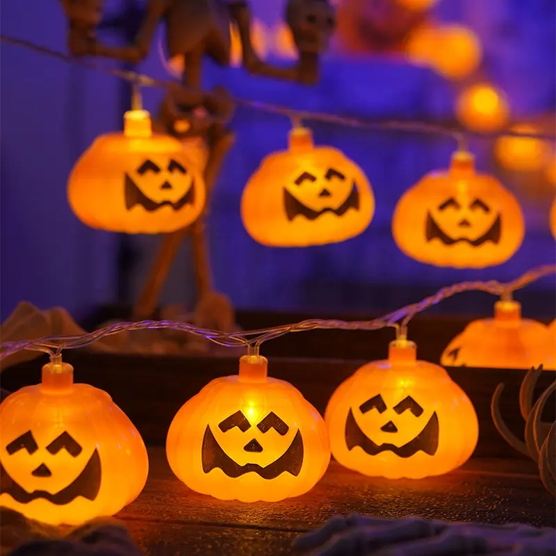 Halloween-Dekoration Kürbis warme weiße Batterie Zeichenlichter mit Kupferdraht für den Urlaub dekorativ