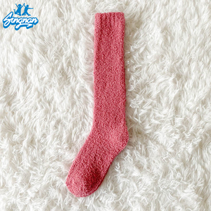Phụ Nữ Của Mùa Đông San Hô Nhung Dài Dày Fluffy Rắn Đầy Màu Sắc Ấm Áp Nhà Đầu Gối Cảnh Báo Sàn Mờ Vớ - Product Image 6