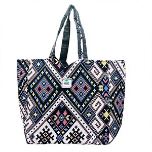 Sacs fourre-tout de mode faits à la main Craftstages International - Écologiques, élégants, durables, unisexes, avec poches à ouverture facile, en coton, pour femme - Product Image 1