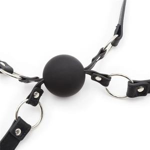 PU cuir Gag Couple partage jeu de trio balle solide jouet sexuel fléau BDSM Bondage flirtant prise de bouche réglable - Product Image 4