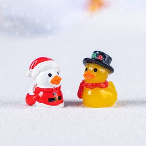 Offre Spéciale mignon noël petit canard jaune résine jouet adorable scène de neige Mini canard jaune bibelots - Product Image 3