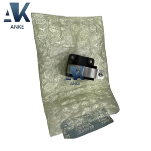 Keyence OP-88414 Support de fixation pour buse d'élimination des charges statiques, type surveillance de l'électricité statique, négociable - Product Image 1