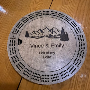 Bộ Dụng Cụ Cắt Khắc Laser Tùy Chỉnh Bảng <span class=keywords><strong>Cribbage</strong></span> Tròn/Euchre Bằng Gỗ-Đựng Thẻ Và Chốt - Product Image 6