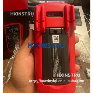 Multimètre numérique UNI-T UT139S True RMS avec sélection automatique de la plage, NCV, mesure de la température, de la résistance, de la fréquence, de la tension, du courant et de la capacité - Product Image 4