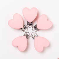 Attache-tétine en silicone en forme de cœur avec clip métallique perforé, sans BPA, pour la sécurité, cadeau de naissance, attache-tétine pour bébé, support de sucette, bricolage