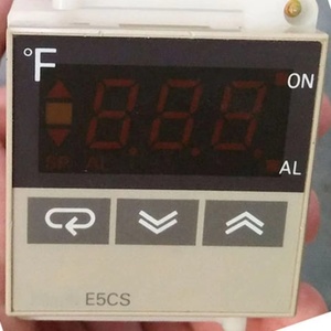 Hot Selling New Digital <b>Temperature</b> <b>Controller</b> E5CS-Q1PX-F - Product Image 4