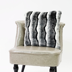 Oreillers de décoration de maison de <span class=keywords><strong>fourrure</strong></span> de haute pile imprimés de luxe <span class=keywords><strong>housse</strong></span> de <span class=keywords><strong>coussin</strong></span> décorative pour le salon - Product Image 4
