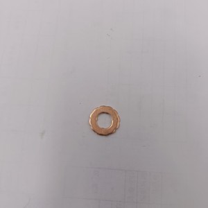 แหวนทองแดงปะเก็นหัวฉีดปั๊มเครื่องยนต์ F00RJ02175 7x15x1.5 - Product Image 3