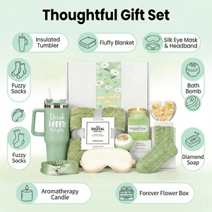 Coffret Cadeau de Luxe Lunaire Vert pour Femmes – Boîte Spa Relaxante avec Gobelet de 40oz, Cadeaux d'Anniversaire pour Maman, Amie, Sœur - Product Image 2