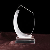 Trophée en cristal K9 vierge en gros de Guangzhou, trophée en verre personnalisé, récompense pour événements sportifs, souvenirs